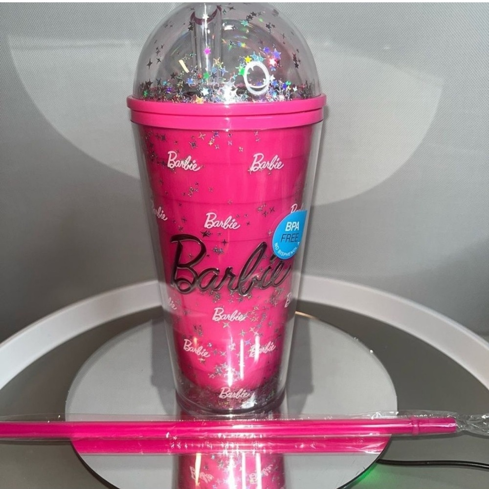 Barbie Pink Party Favor Tumbler with Straw 600ml PBA Free